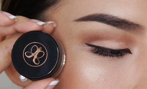 Brow fun – Waxes and Pomades