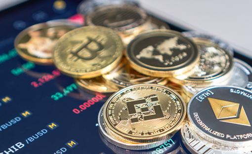 With more investors rotating into altcoins and early trends suggesting